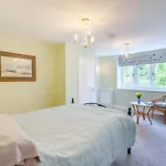 2 Bed In Water Yeat Oc-g31933 *